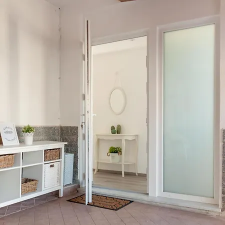 Amazing In With House Sea View