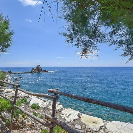 Amazing In With House Sea View Apartamento Moneglia
